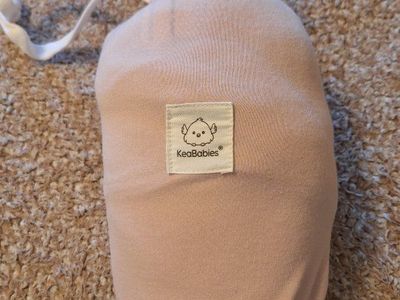 KeaBabies Baby Wrap Carrier - Pink - Stretchy & Breathable for Newborns up to 35 lbs