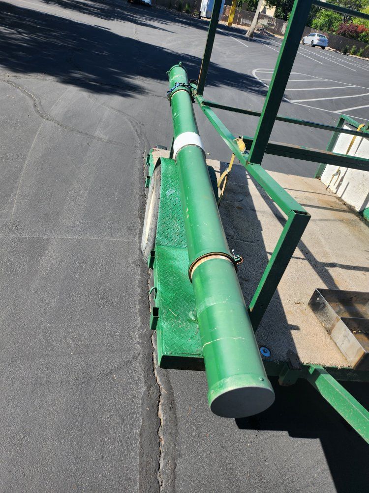 Main image 4