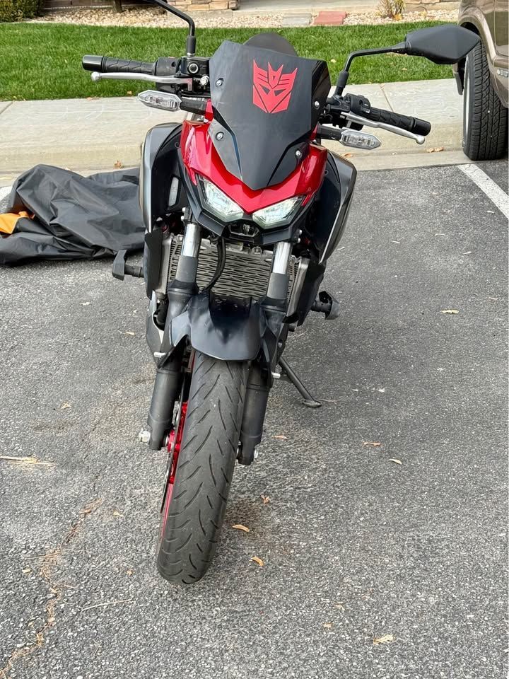 2024 Kawasaki Z500 SE ABS – Fast, Lightweight, Practically New