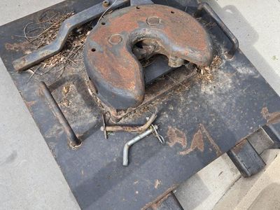 5th wheel hitch