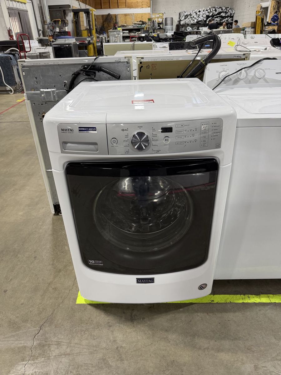 Maytag Direct Drive Front Load Washing Machine White - Excellent Condition