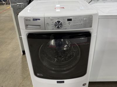 Maytag Direct Drive Front Load Washing Machine White - Excellent Condition