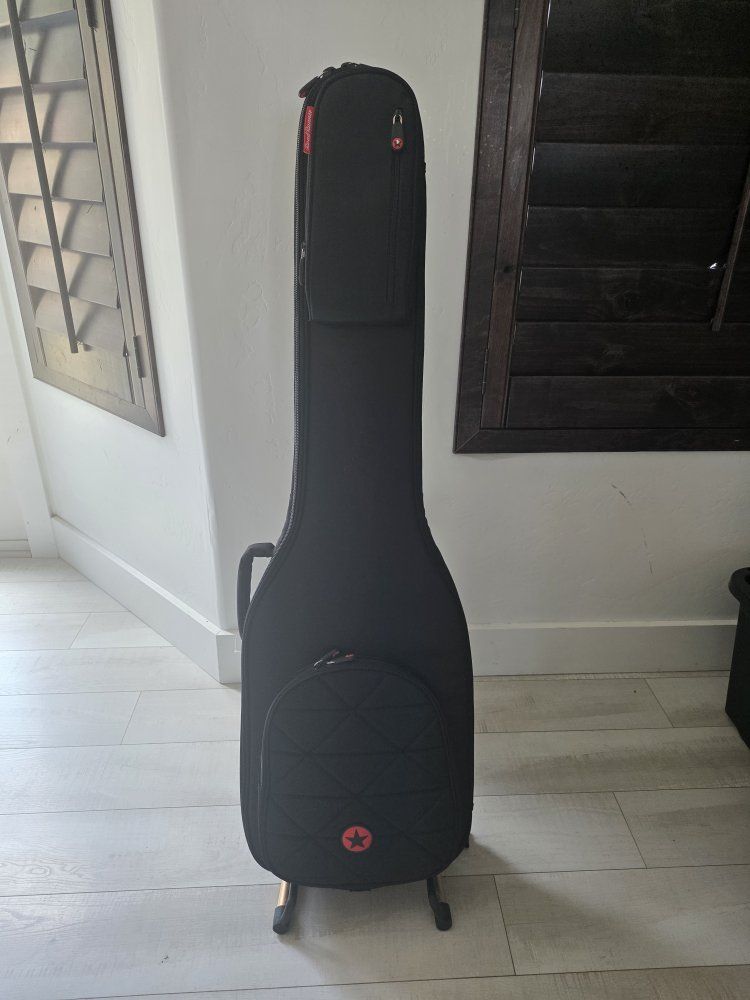 Road Runner RR2EGP Stage II Bass Guitar Gig Bag - Black Padded Protection