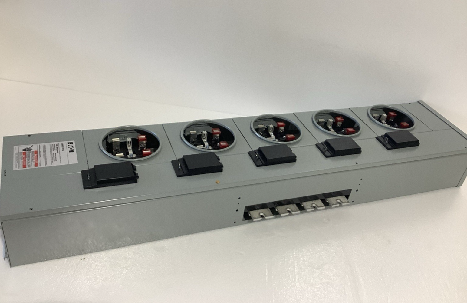 Eaton 3MM512R12 1200A Multiple Meter Residential 5 Meter 125A Ring Type 3 Phase