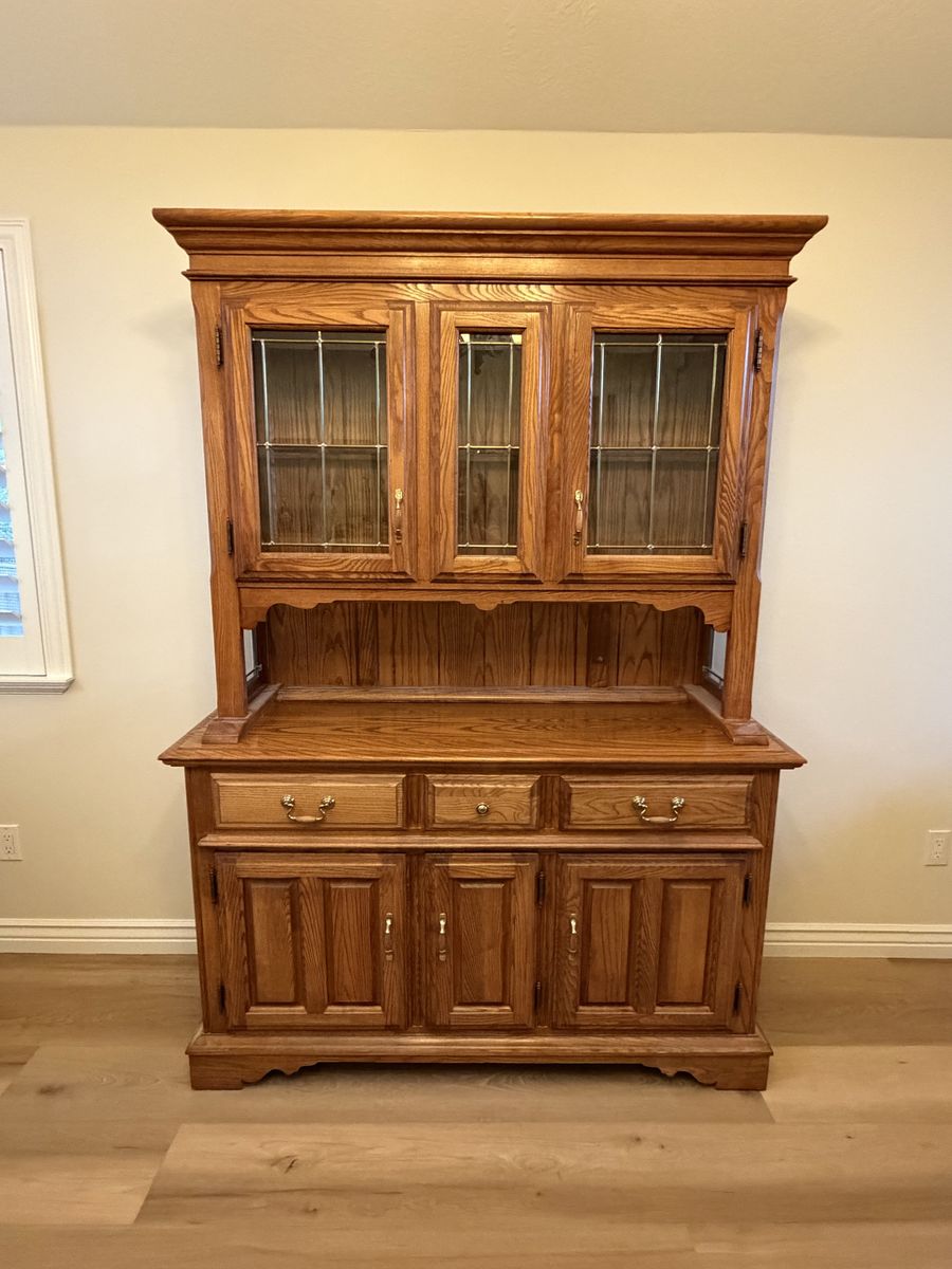 Solid Oak Hutch