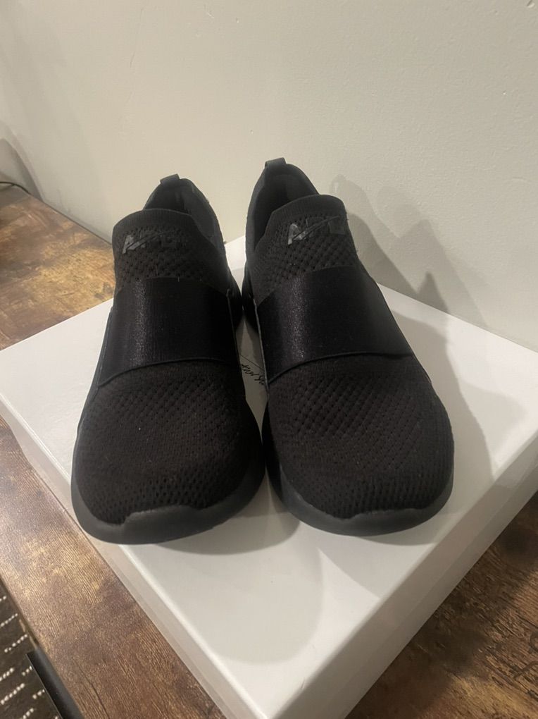 APL Women’s Techloom Bliss.