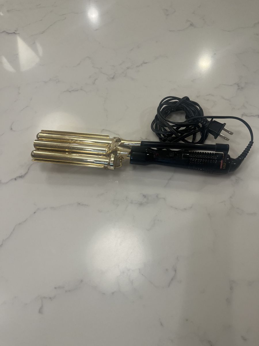 Belson Gold ‘N Hot Triple Barrel Waver