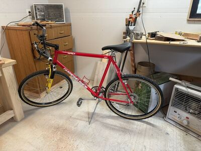 nice Vintage Diamondback Apex Mt. Bike