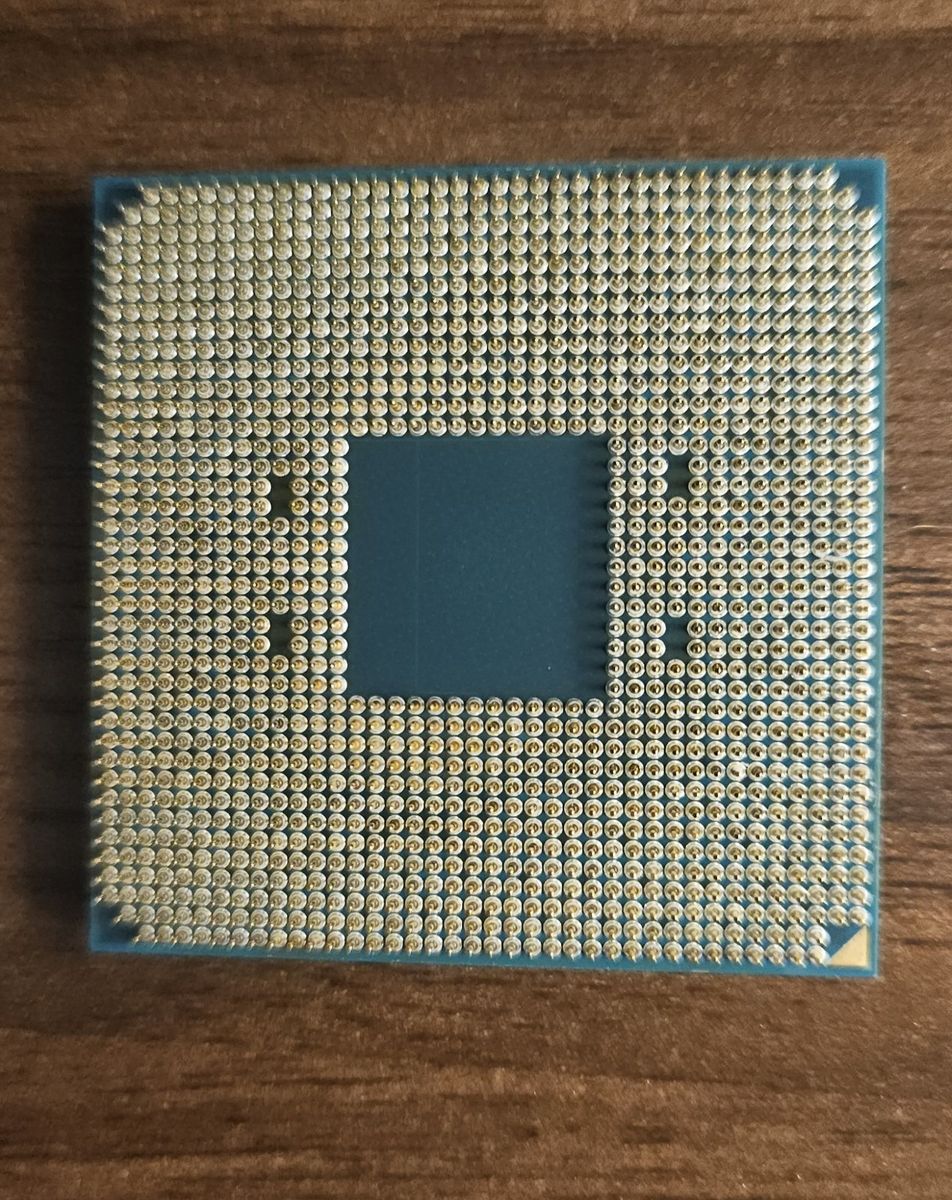 Main image 3