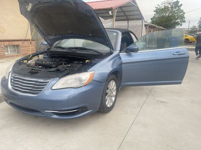2011 Chrysler 200