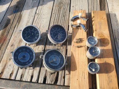 Vintage VW bug speedometers and Guages