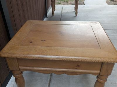 Vintage wood end tables (x2)