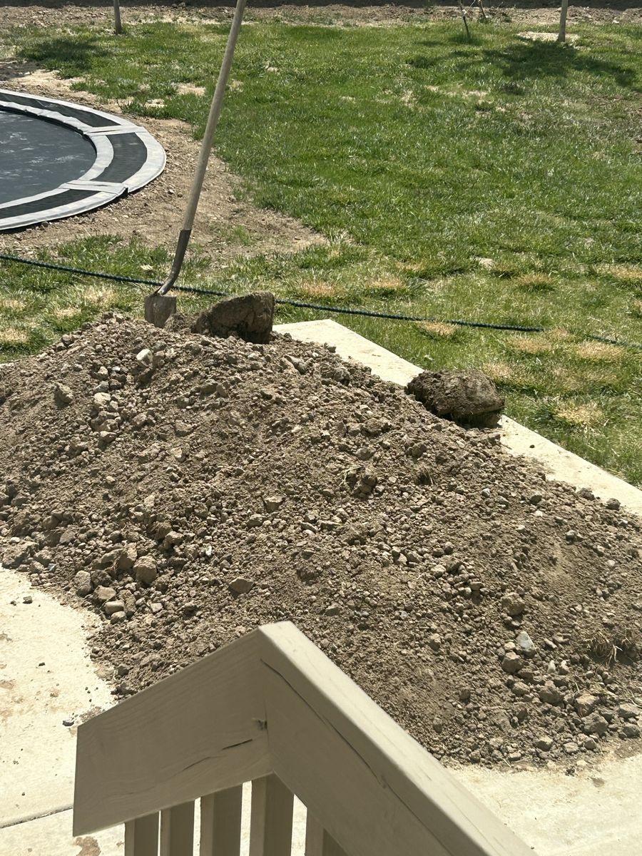 Free fill dirt