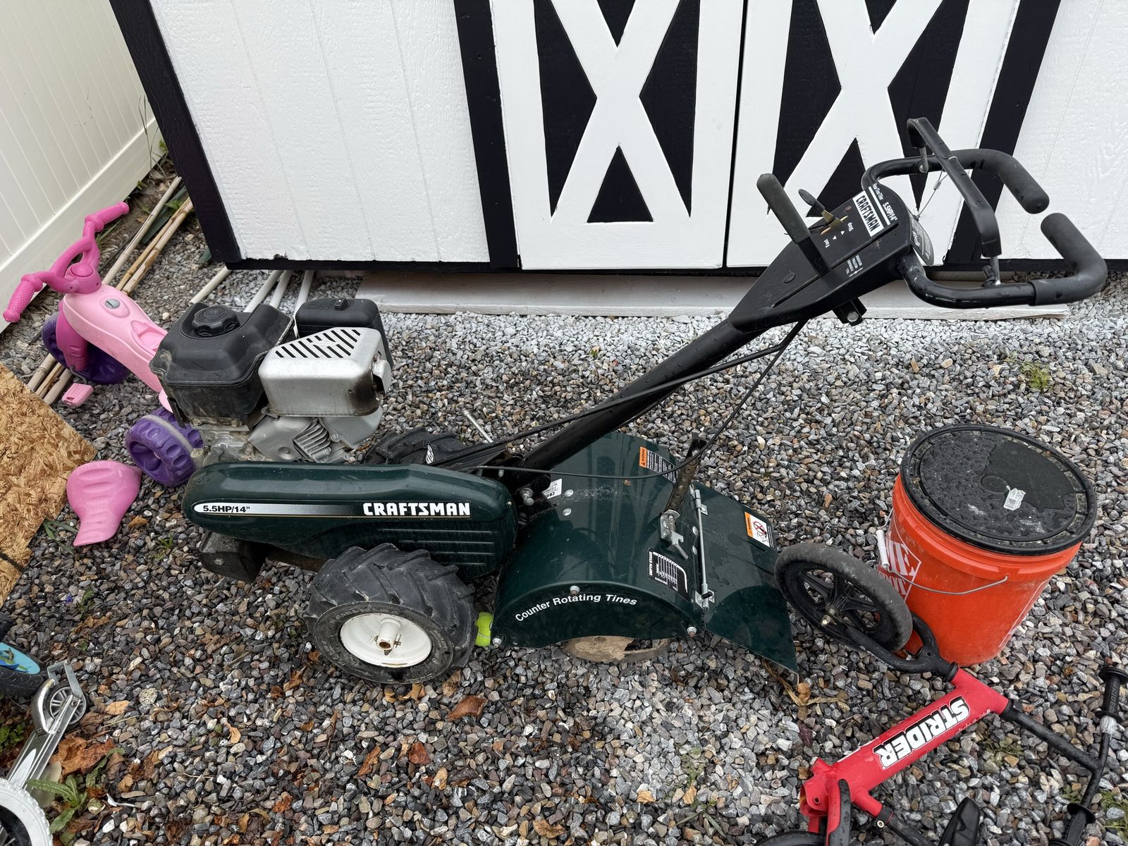 Rear tine tiller