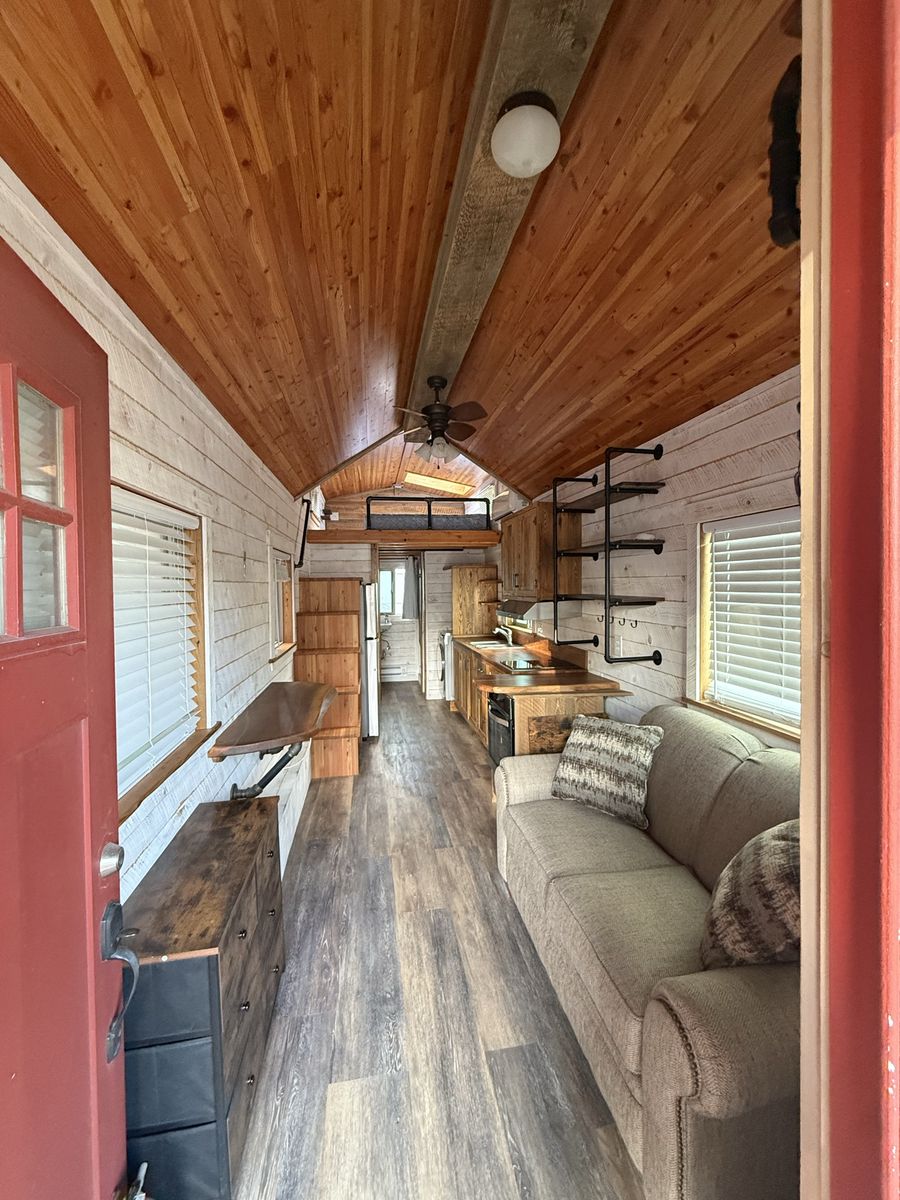 Main image 15