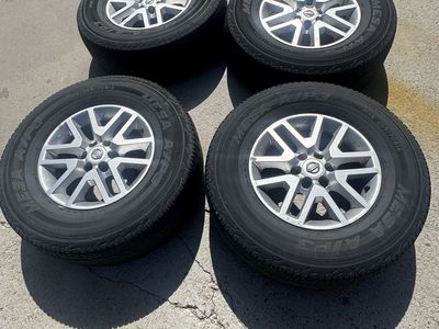 Nissan rims and tire