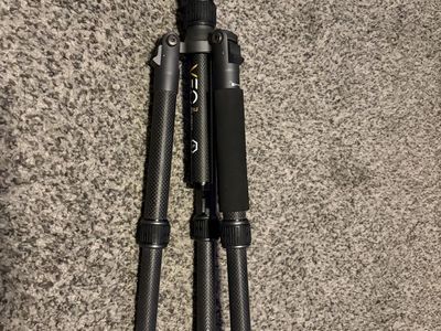 Veo Carbon Fiber tripod