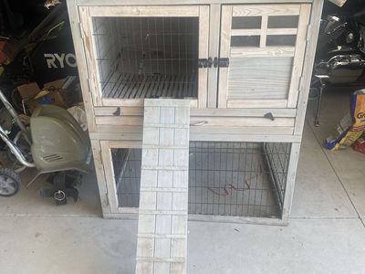Wooden 2-Tier Rabbit Hutch Small Animal Cage with Access Ramp