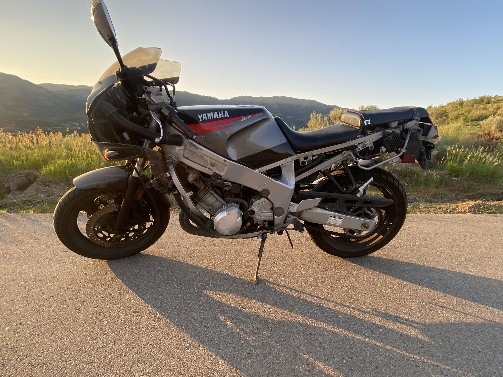 1996 Yamaha FZR 600R