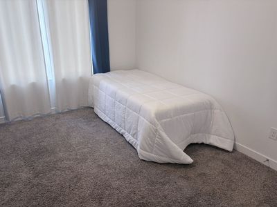 PRIVATE ROOM FOR RENT (women only)