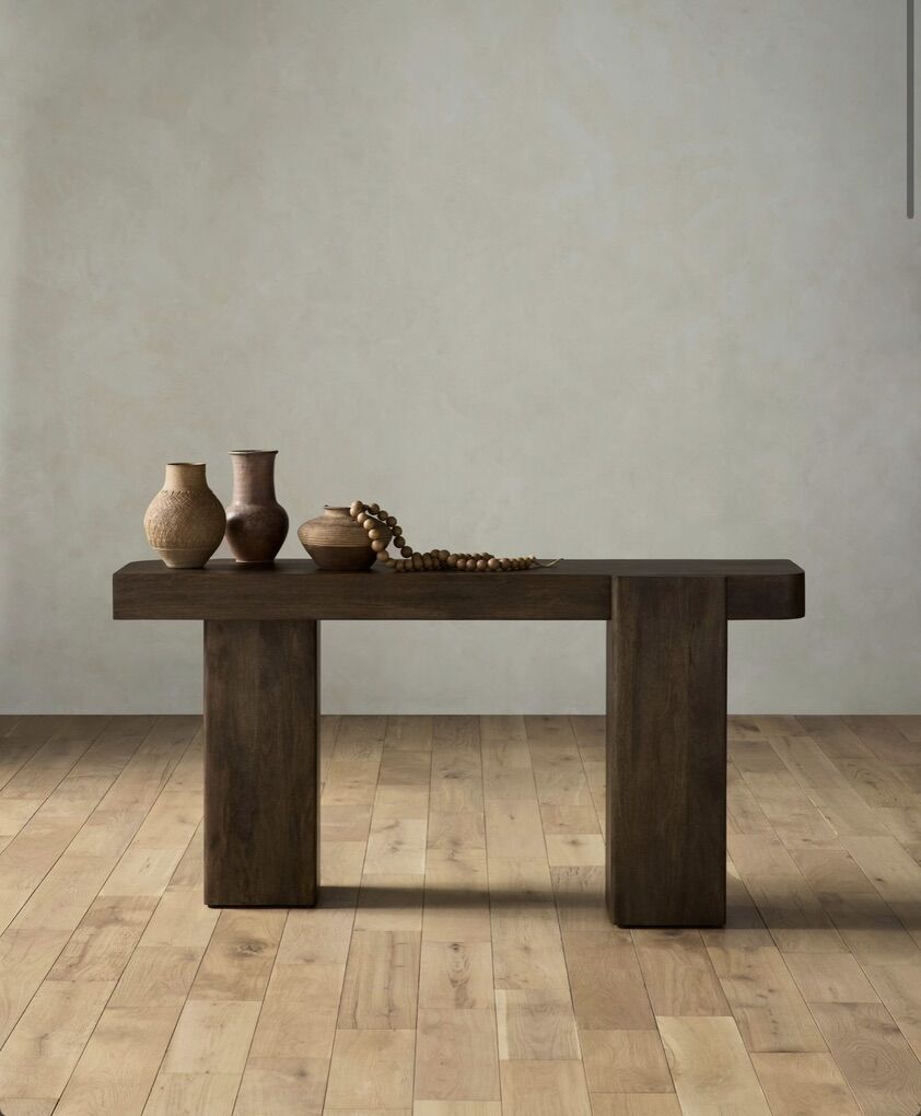 Brand New High End Joon Loloi Asymm Console Table