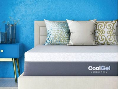 Cool Gel memory foam mattress Queen Size New