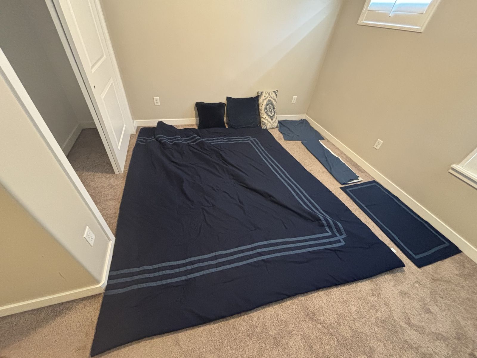 Bed Set, King Sized