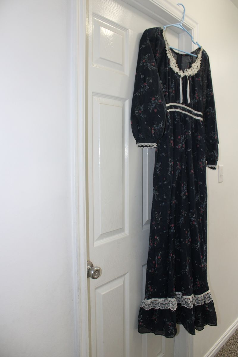 Vintage Gunne Sax by Jessica McClintock Prairie Dress Blue Floral Lace Trim Cottagecore Maxi