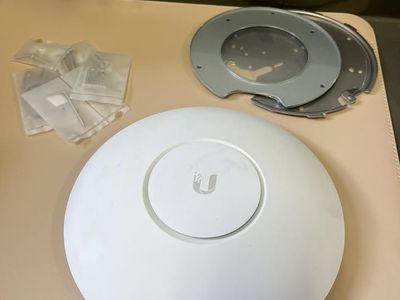 Ubiquiti UniFi AC HD Access Point UAP-AC-HD