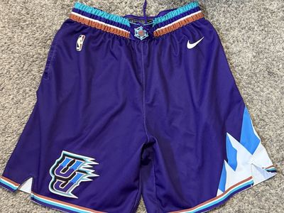 Retro Utah Jazz Shorts - XL