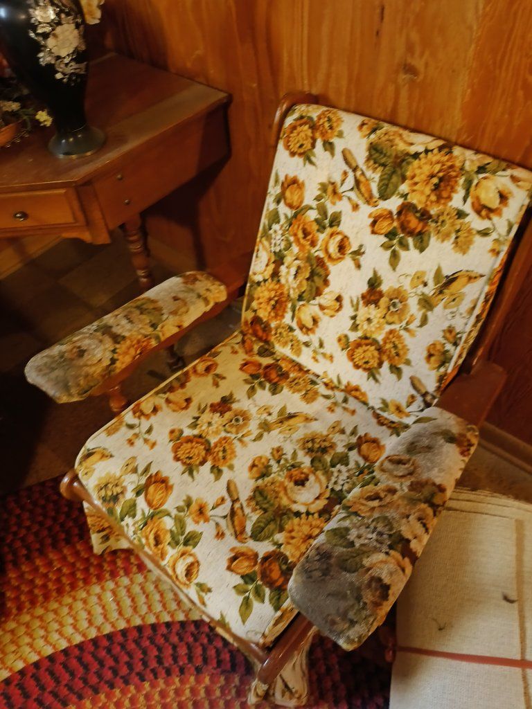 Main image 9