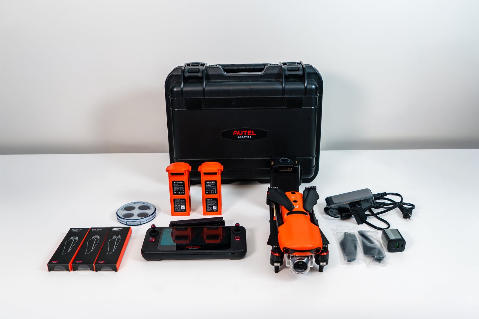 Autel Robotics EVO 2 Pro V3 6K Drone Rugged Bundle – Excellent Condition