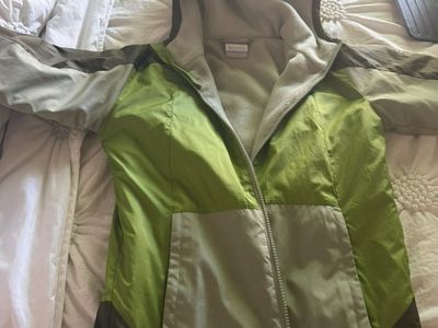Columbia Fleece-Lined Hooded Jacket – Youth Size