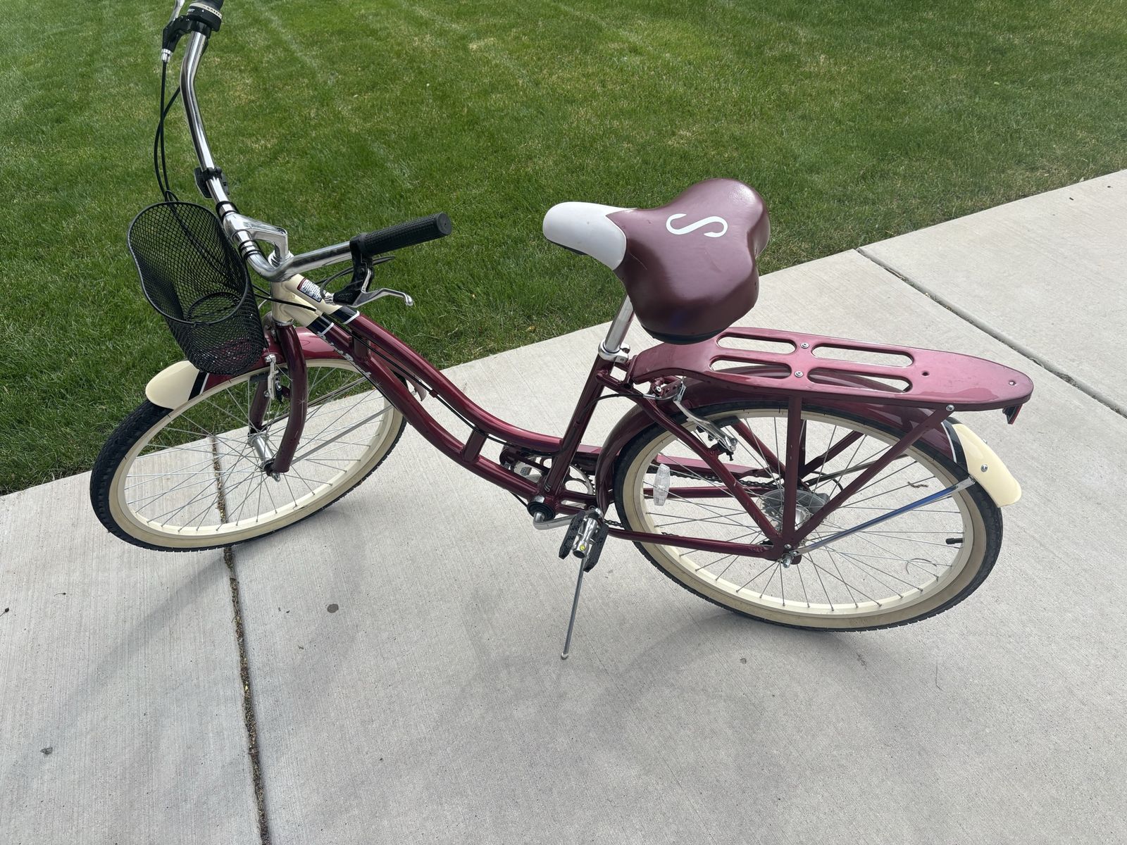 Schwinn beach cruiser