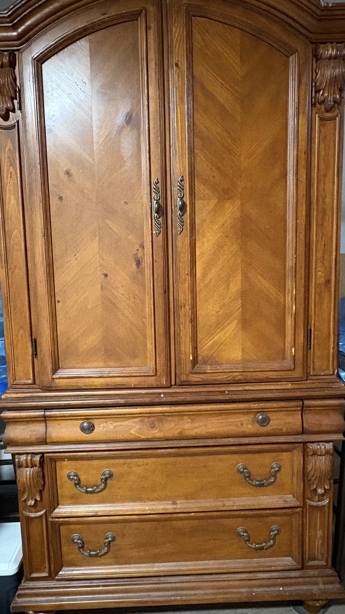 Armoire