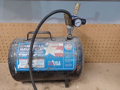 Auxiliary air tank