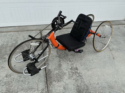 Top End Excelerator XLT Handcycle/ recumbent hand-bike - 17" Seat (Excellent Condition)