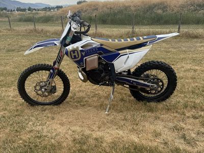 2023 Husqvarna TX 300 Dirt Bike - Custom Graphics, D.I.D. Dirtstar Rims, Many Upgrades