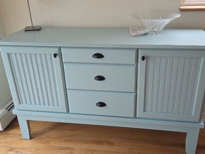 Charming Light Blue Sideboard/Buffet CabInet
