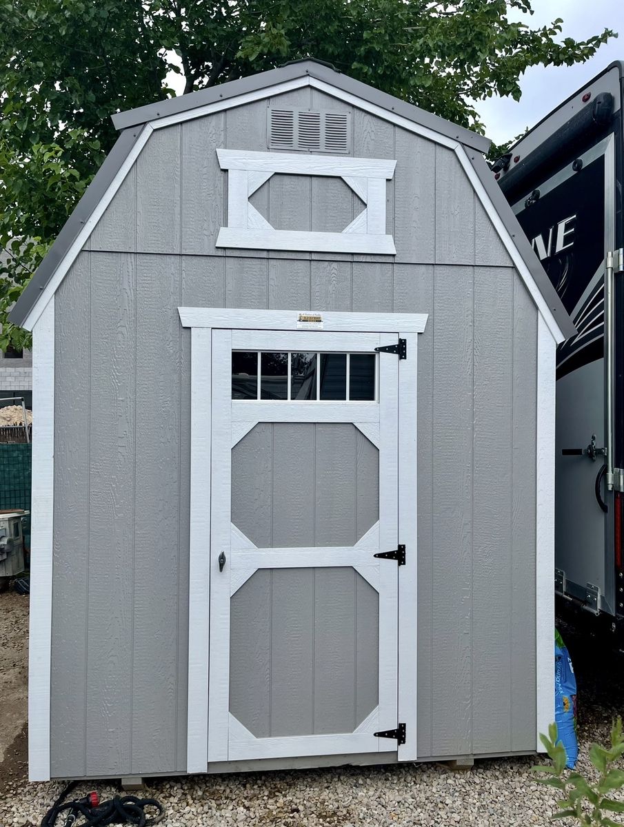 12x8 Shed - Perfect for an Outdoor ManCave/She-Shed!!