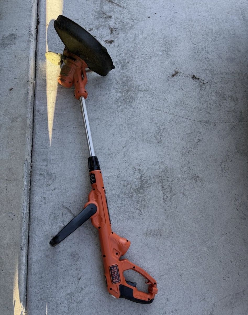 Electric weed trimmer