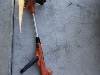 Electric weed trimmer