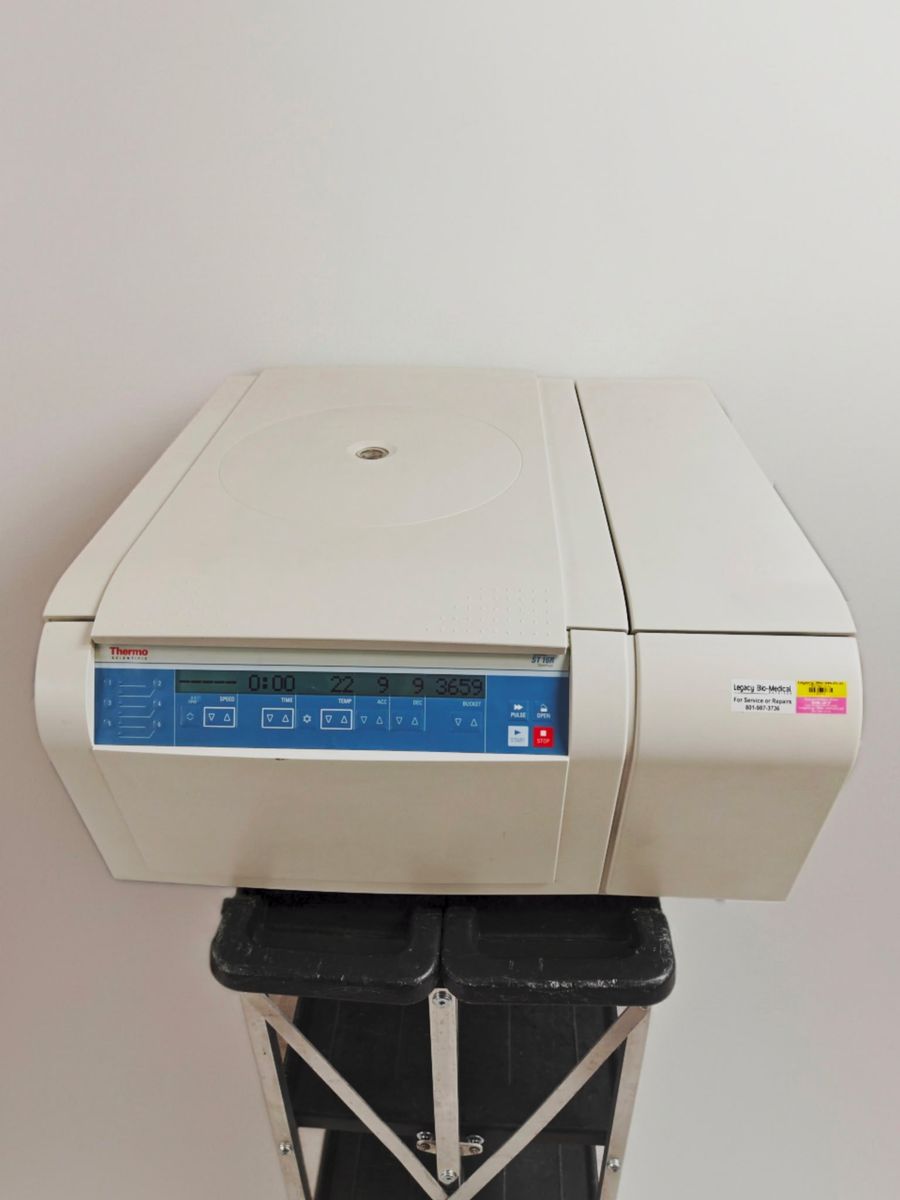 Thermo Scientific ST16R Refrigerated Centrifuge