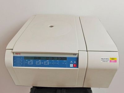 Thermo Scientific ST16R Refrigerated Centrifuge