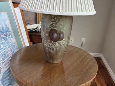 Table lamp.