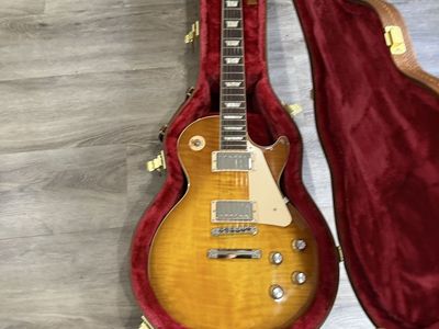 Gibson Les Paul Standard '60s AAA Honey Lemon Burst