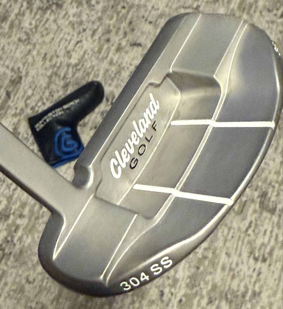 Putter- Mallet-style Cleveland HB Collection #10