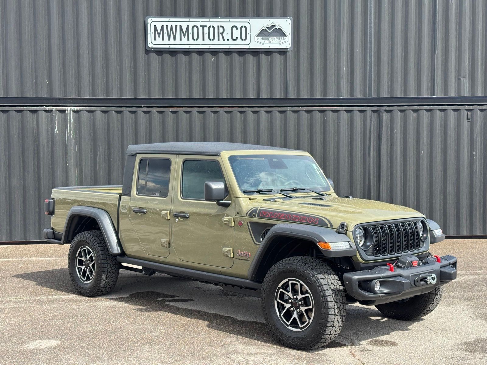 2026 Jeep Gladiator Shadow Ops