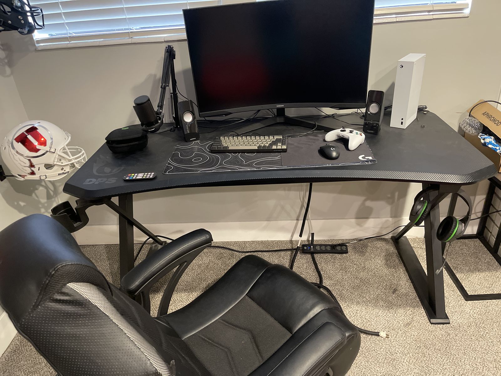 Xbox Series s 1tb Gaming Setup Samsung monitor