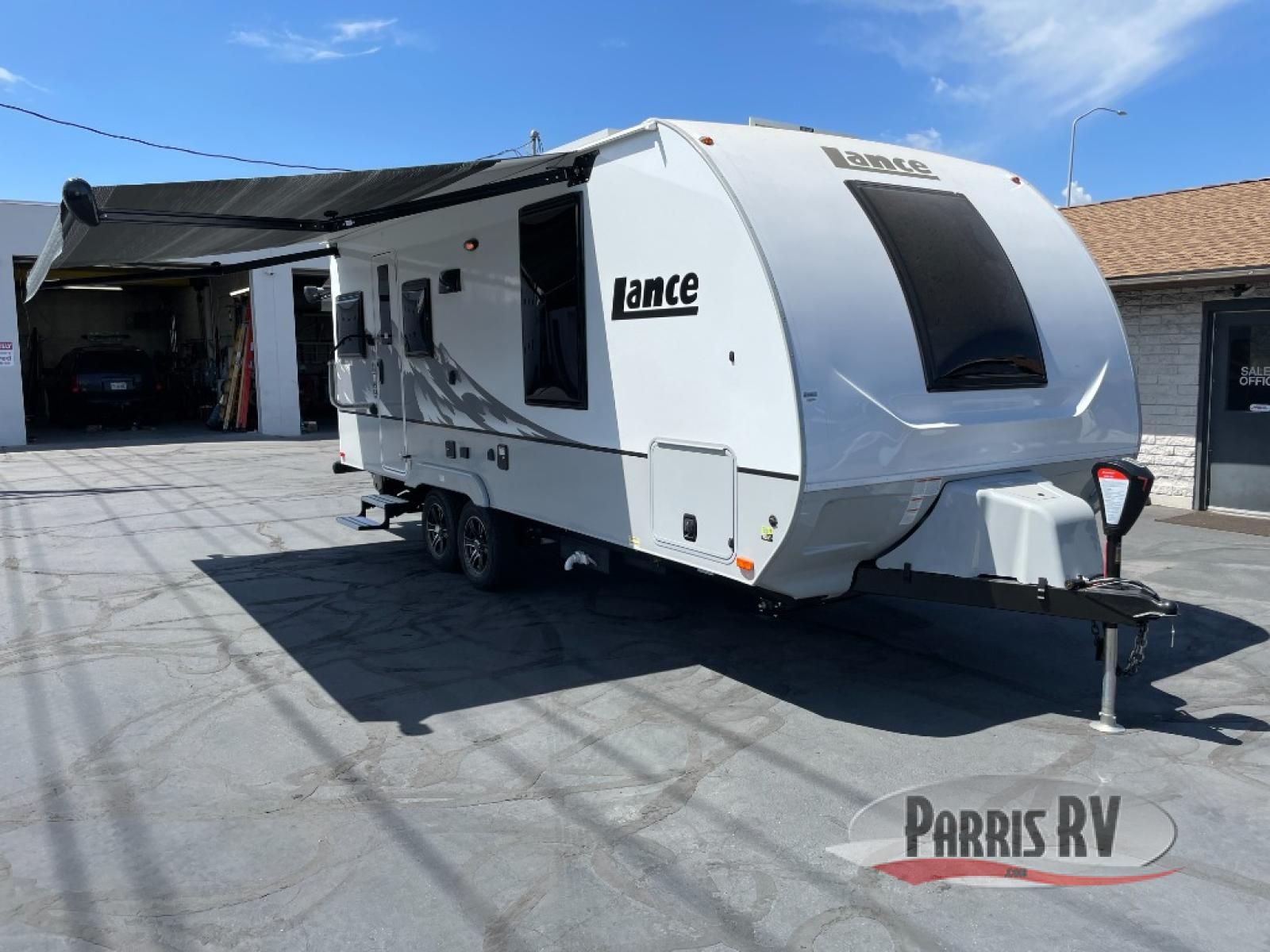 New 2026 Lance Lance Travel Trailers 2075